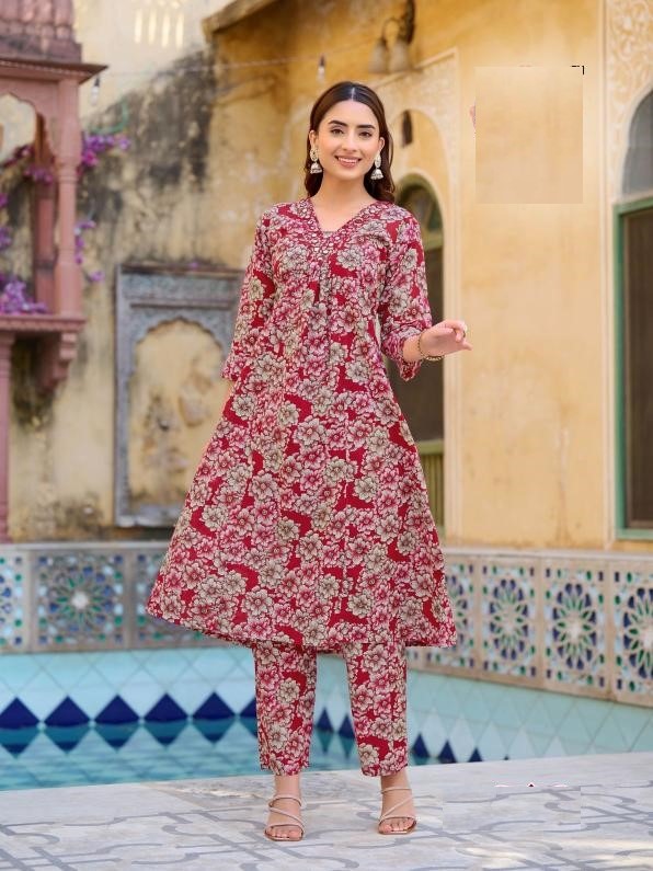 Red Pure Cotton Kurta Sets For Summer 1001