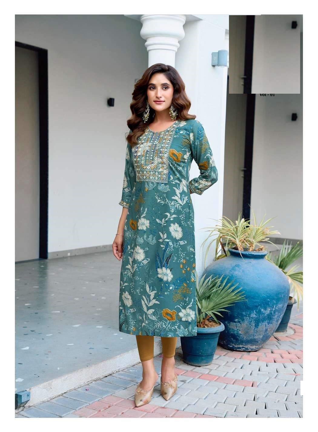 Blue Bandhani Print Mal Cotton Straight Fit Kurtis 1007