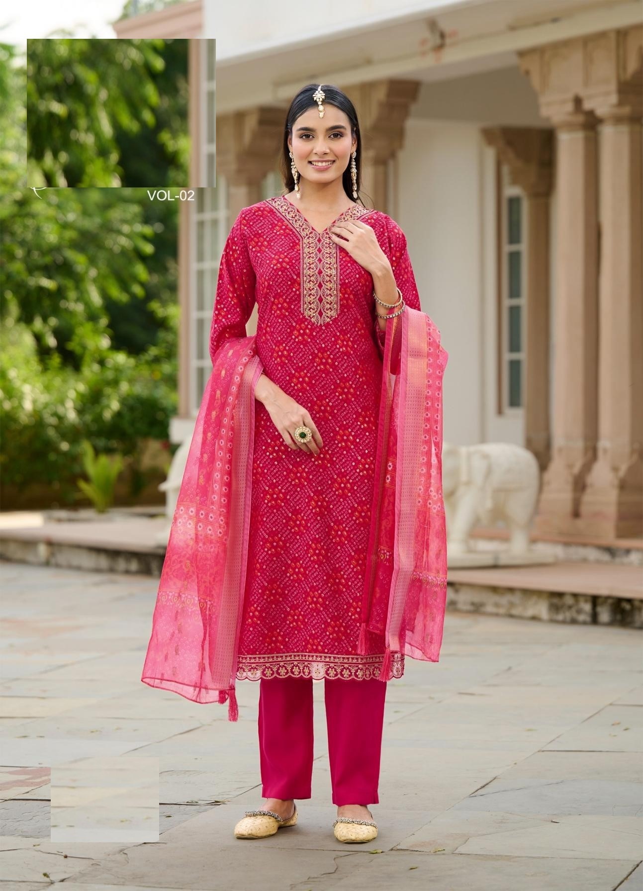 Traditional Look Bandhani & Leriya Print With Embroidery Salwar Suits 2001